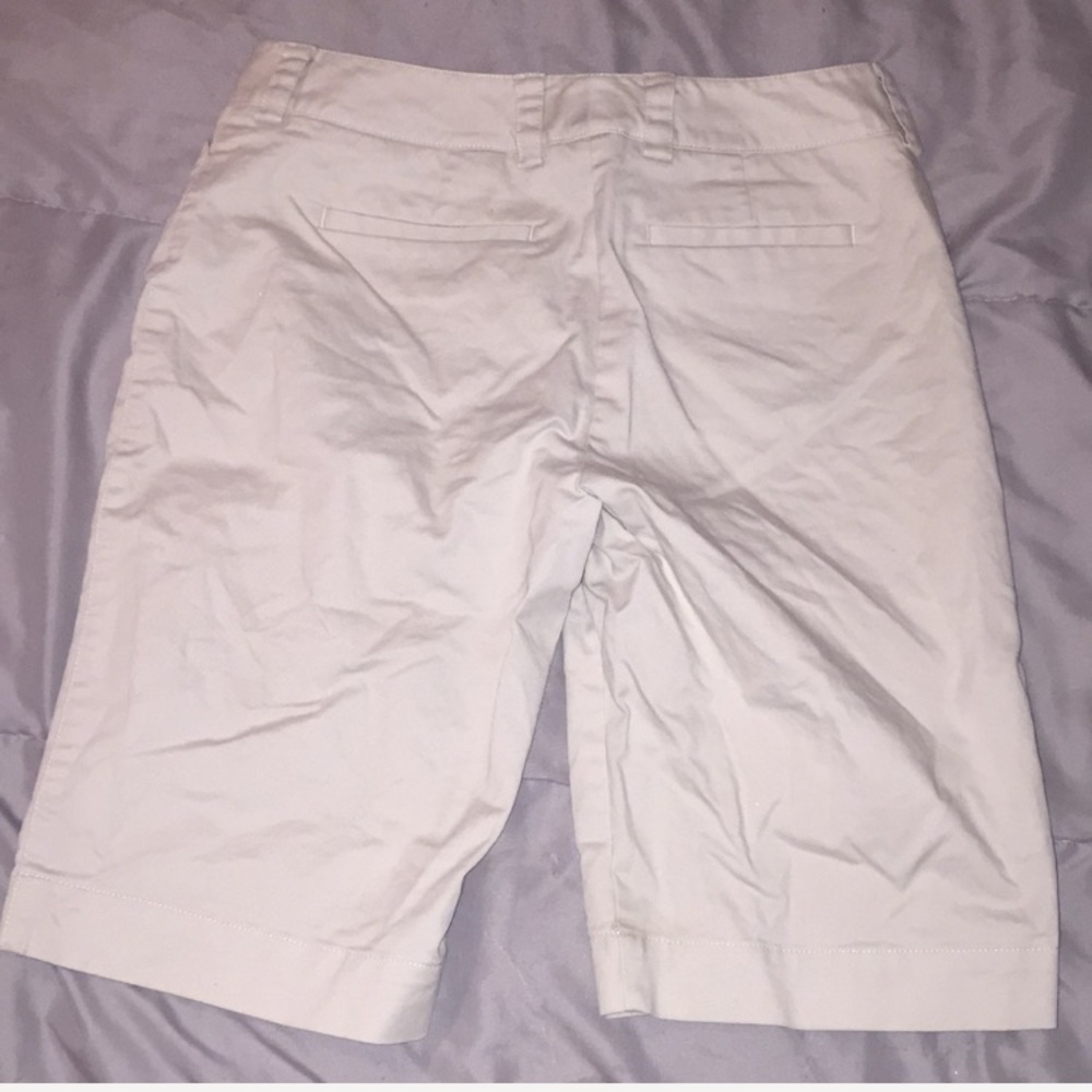 Talbots Shorts - Picture 2 of 3